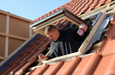 Pose de fenêtres de toit Velux à Buschwiller